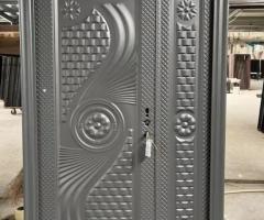 New ranges of metallic security doors - Image 4