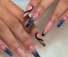 Press on french nails - Image 1
