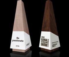 Customized and Affordable Award Plaques - Image 4