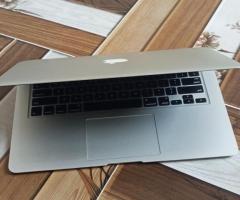 MacBook air - Image 1