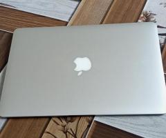 MacBook air - Image 3