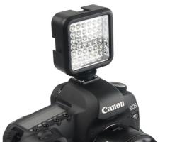 LED 5006 digital video light - Image 1