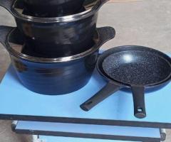 Non stick set of pots with frying pans - Image 3
