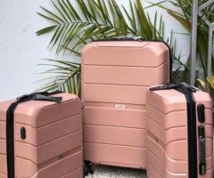 Quality European travelling bags and Suit cases - Image 2