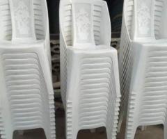 ARMLESS PLASTIC CHAIRS - Image 3