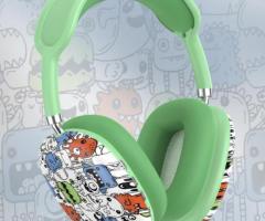 P9 graffiti Headphones - Image 1